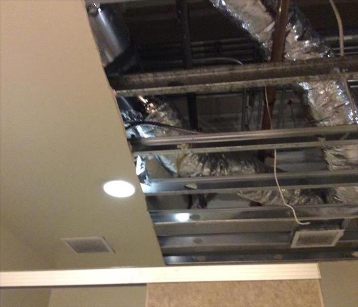 roof opened after rain water collapse